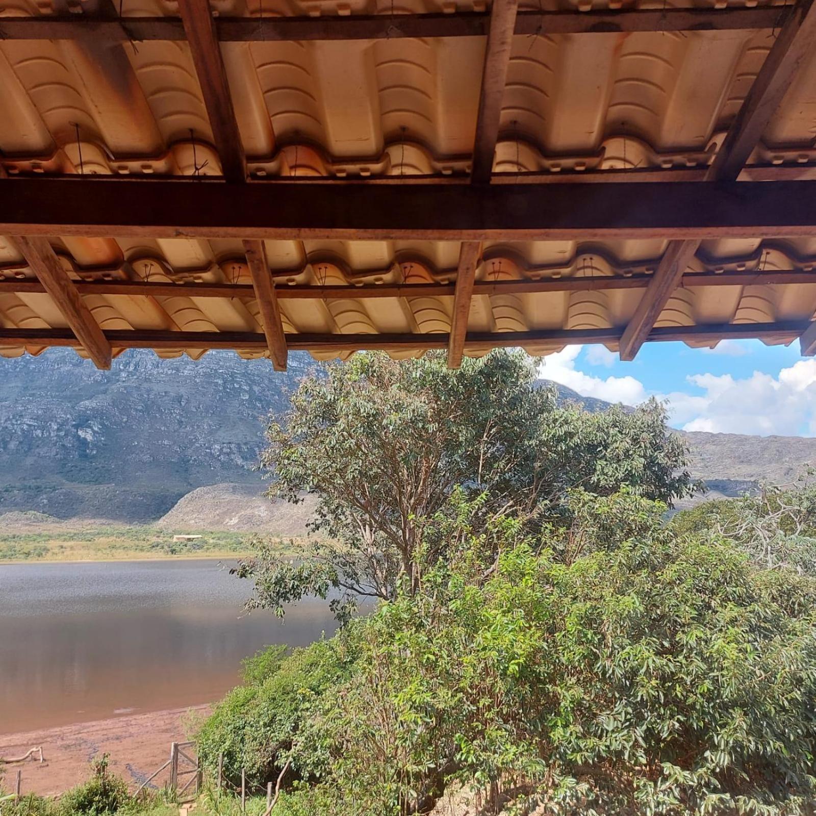 Casas E Apartamentos Da Praia, Lapinha Na Beira Do Lago サンタナ・ド・リアーショ エクステリア 写真